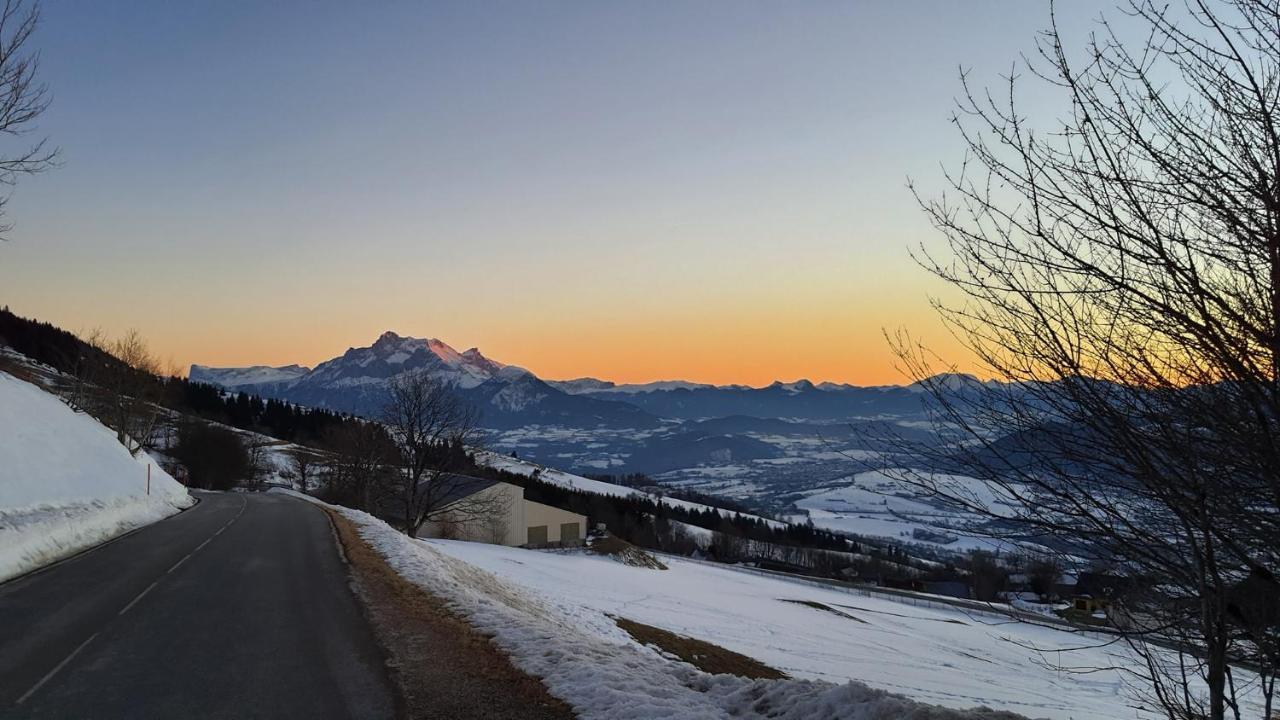 Studio 05 Saint Honore 1500, Vue Montagne Et Lac, 2 Personnes, Serie Anthracite Netflix Экстерьер фото