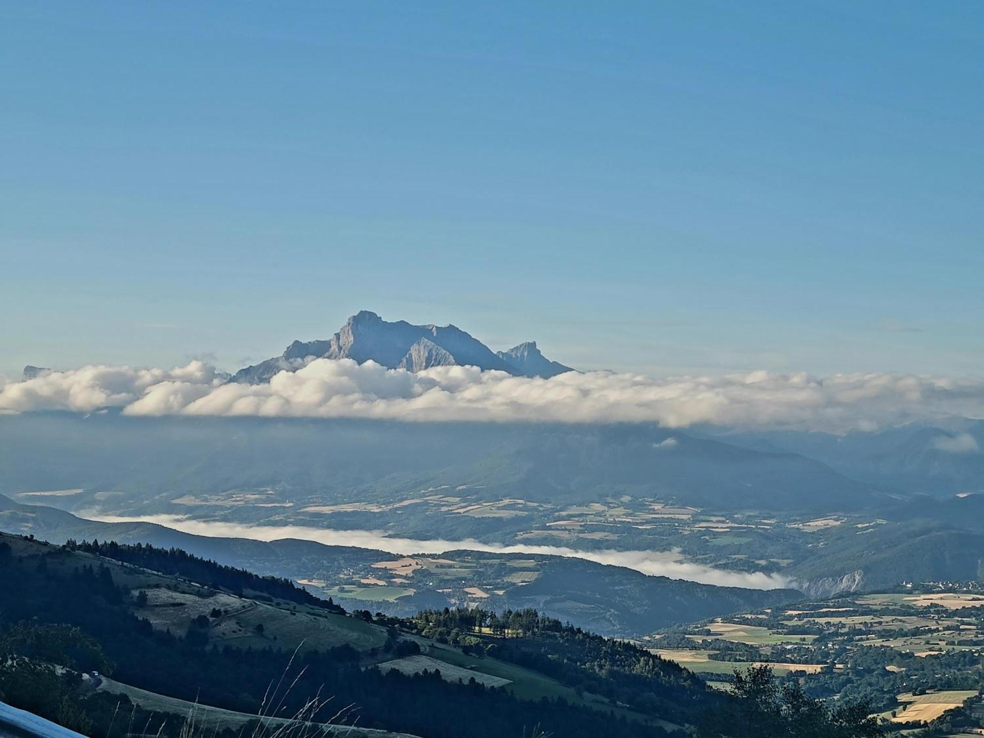 Studio 05 Saint Honore 1500, Vue Montagne Et Lac, 2 Personnes, Serie Anthracite Netflix Экстерьер фото
